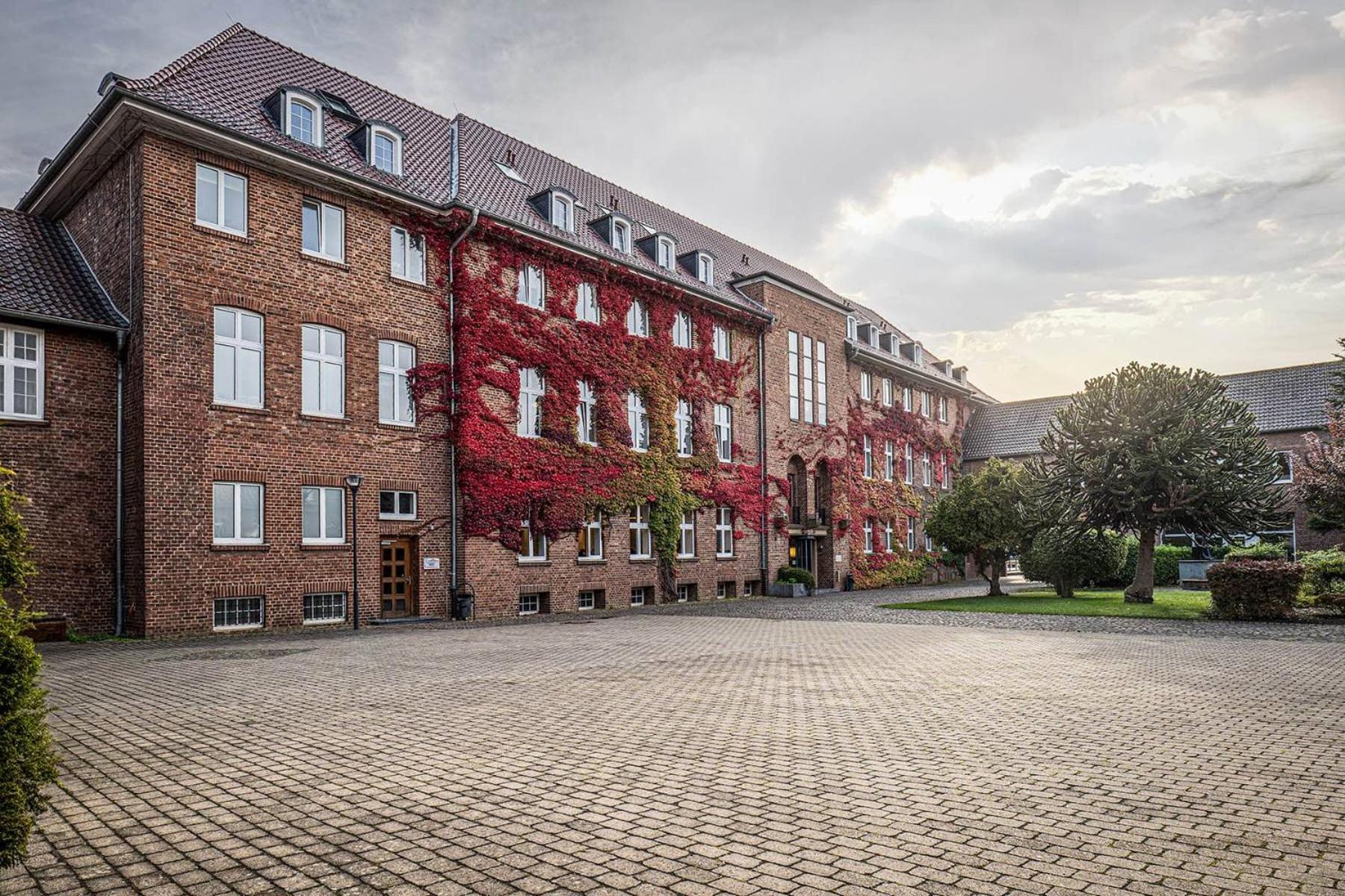 Haus Overbach Юлих Экстерьер фото